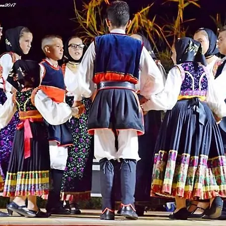 Meta Mito فندق مبيت وإفطار 4*